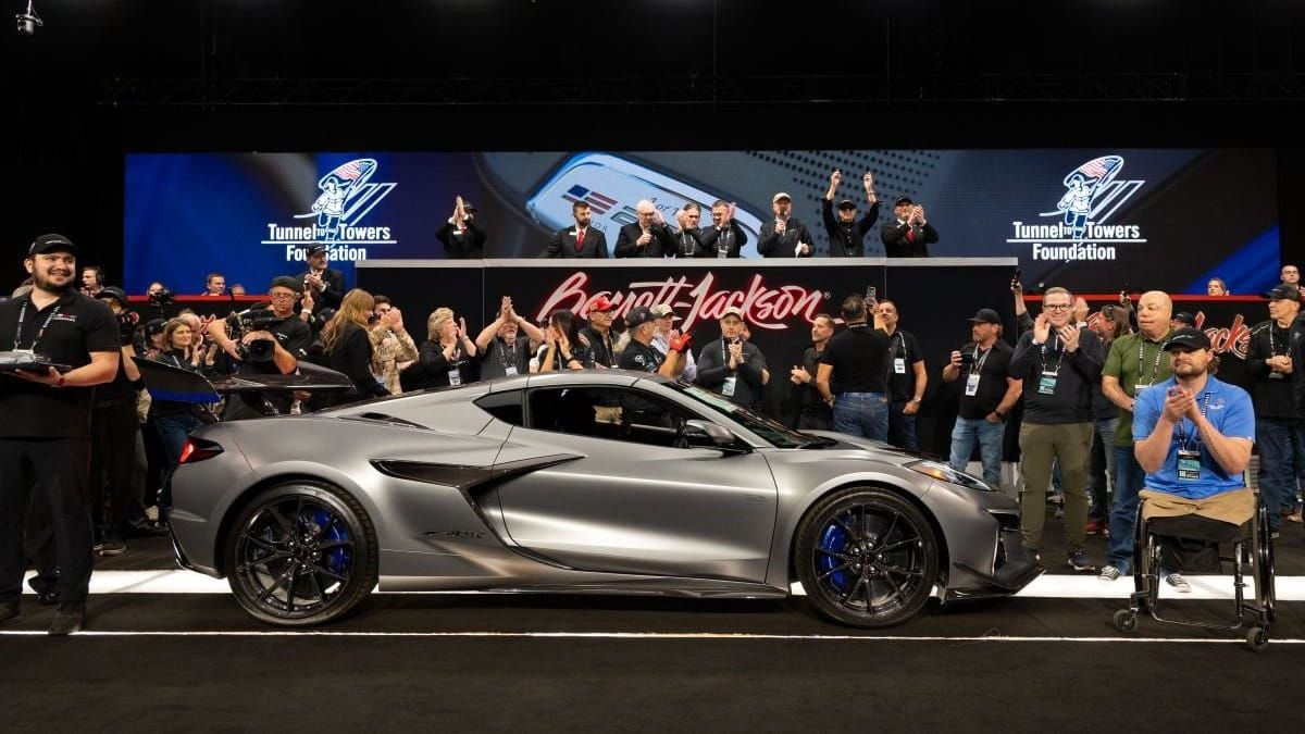 Chevrolet's Special Edition 2026 Corvette ZR1X Raised $2.6 Million